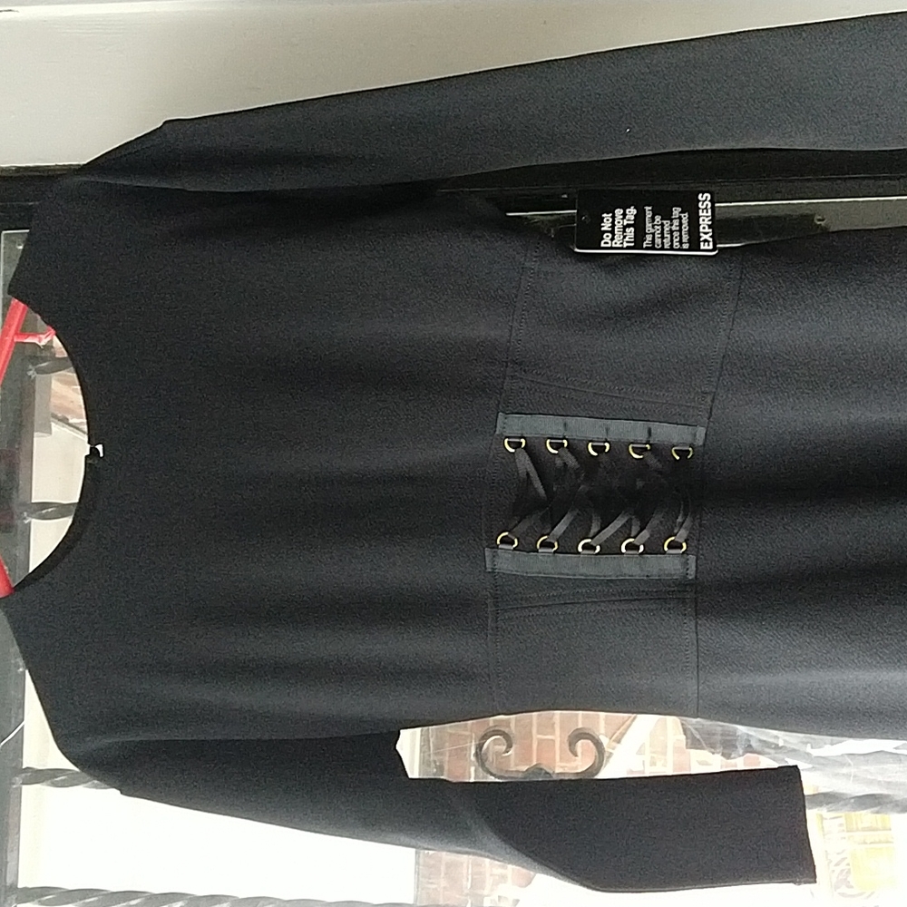Black dress from express - Picture 2 of 10
